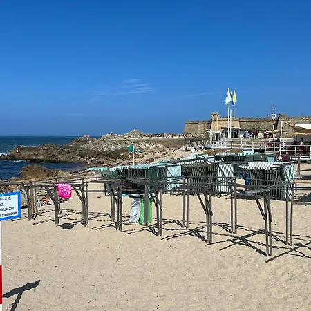 Superbe Pres Des Plages D'azurara 아주라라