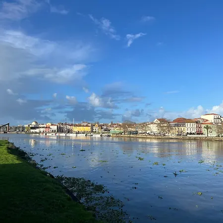 Superbe Pres Des Plages D'azurara